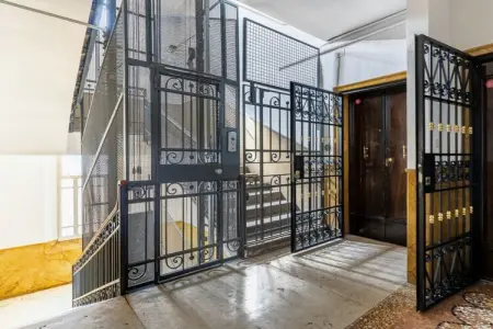 512843, Appartement à Bologne avec Parking - Photo 1