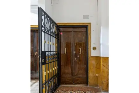 512843, Appartement à Bologne avec Parking - Photo 2
