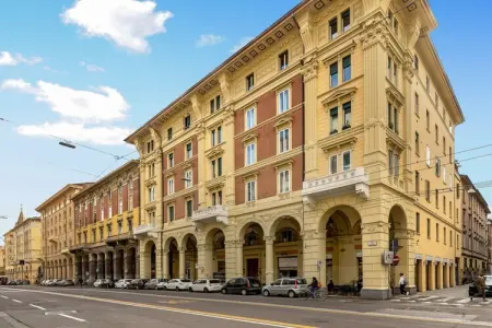 512844, Appartement à Bologne avec Parking - Photo 2