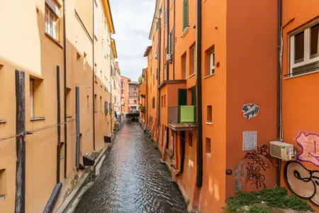 513172, Piella 7 - Maison sur le canal de la Via Piella - Photo 1