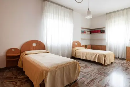 513731, Maison Gentile avec jardin - CM - Photo 3