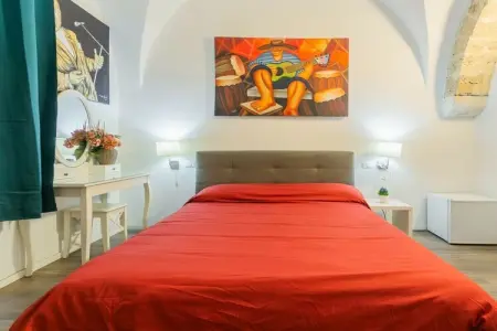 513444, Chambre Rouge Bonbon Résidence de vacances tout confort - Photo 2