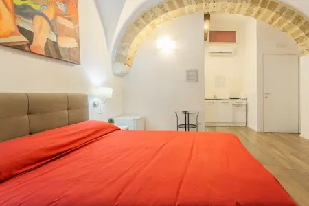 513444, Chambre Rouge Bonbon Résidence de vacances tout confort - Photo 5
