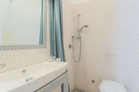 513097, Palazzo San Rocco - Chambre Verte - Photo 10