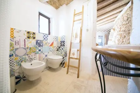 Prestige Pool Trullo - Torre Suda, Retraite de luxe en trullo avec jacuzzi - Photo 21