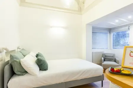 512671, Studio confortable dans le quartier de Chiaia - Photo 1