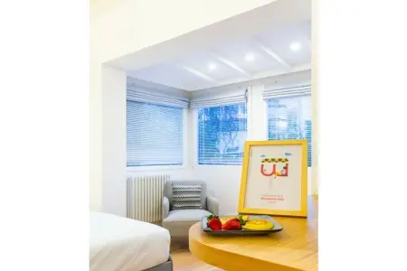512671, Studio confortable dans le quartier de Chiaia - Photo 13