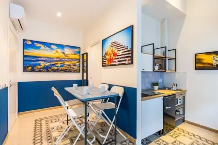 513361, Appartement à Naples avec balcon - Photo 1