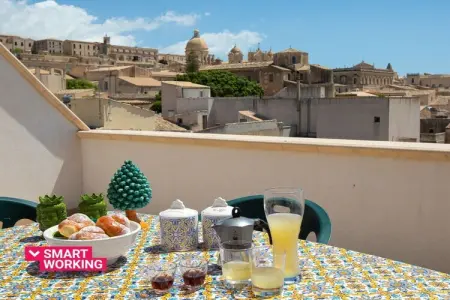 512216, La Terrazza avec Tetti di Noto - Photo 2