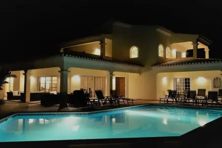 200133, Villa à Alvor avec piscine - Photo 1