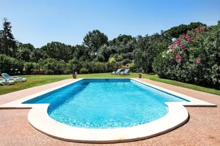 Villa Elena, Villa de 4 chambres près du vieux parcours de Vilamoura - Photo 1