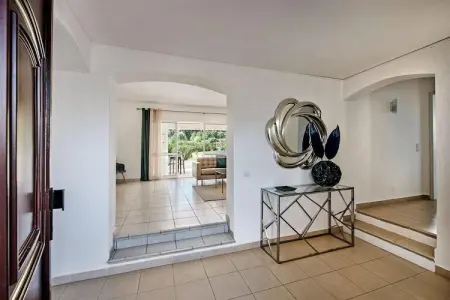 Villa Elena, Villa de 4 chambres près du vieux parcours de Vilamoura - Photo 14