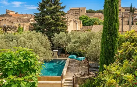 Maison avec piscine privée, Maison 10 personnes à Mazan - Photo 1
