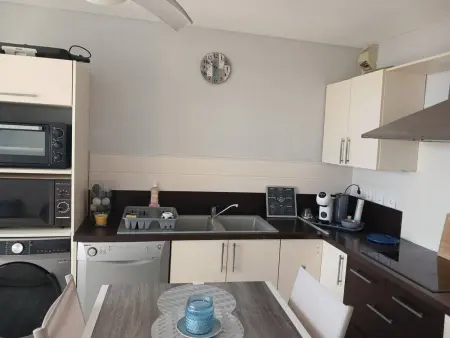 Appartement face mer, clim et parking - 6 pers., Appartement 6 personnes à Canet en Roussillon - Photo 3
