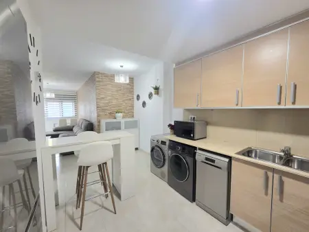 Appartement moderne, clim et parking - 6 pers., Appartement 6 personnes à Pineda de Mar - Photo 10
