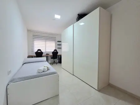 Appartement moderne, clim et parking - 6 pers., Appartement 6 personnes à Pineda de Mar - Photo 22
