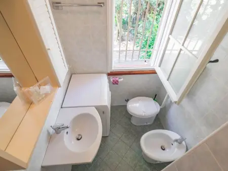 Haupthaus, großes freistehendes Haus, Klima, Maison 6 personnes à Comacchio - Photo 13