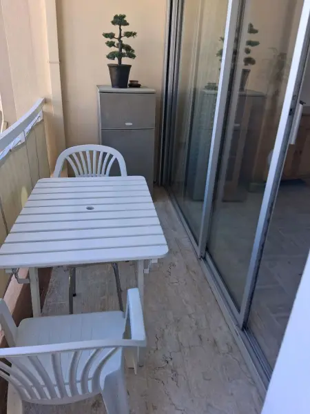 Appartement confortable à Mandelieu-la-Napoule, 37 m², piscine - Photo 11