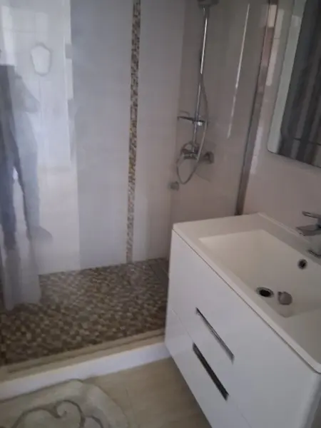 Appartement confortable à Mandelieu-la-Napoule, 37 m², piscine - Photo 15