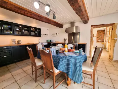 Maison paisible avec animaux admis - 15 pers., Gite 15 personnes à Saint Hilaire sous Charlieu - Photo 3