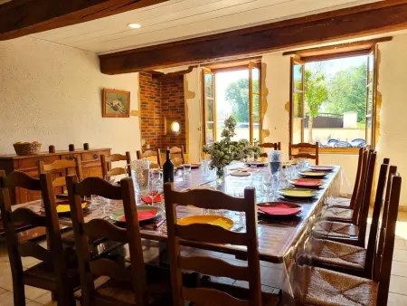 Maison paisible avec animaux admis - 15 pers., Gite 15 personnes à Saint Hilaire sous Charlieu - Photo 6