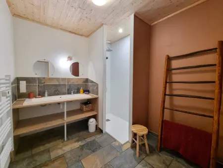 Maison paisible avec animaux admis - 15 pers., Gite 15 personnes à Saint Hilaire sous Charlieu - Photo 30