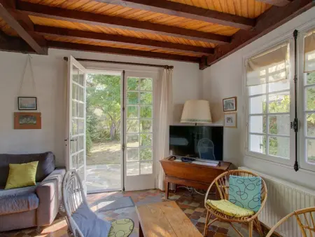 Jolie maison 2 chambres avec jardin proche Lac, idéale pour vacances - Photo 2