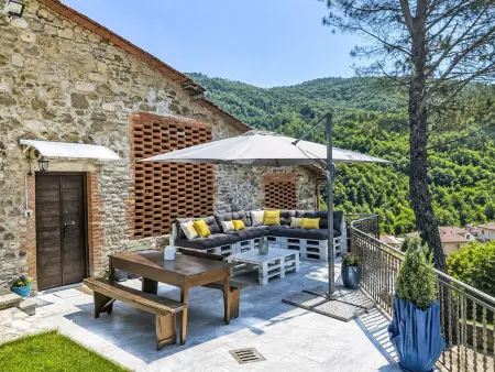 La Casa di Fiore, Gite 5 personnes à Poppi - Photo 1