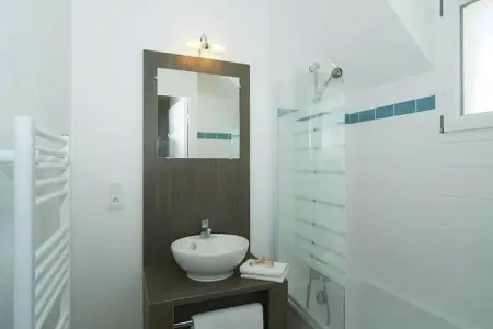 Domaine de la Baie Acccessible 1-Bedroom Holiday Home - 2/4 people, Cottage accessible pour 4 à Audierne - Photo 12