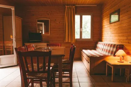 Natura Resort Pescalis 2-Bedroom Cottage - 4 people, Cottage nature près du Puy du Fou - Photo 17