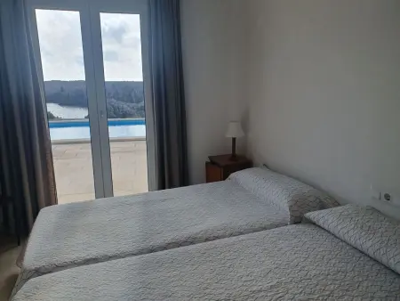 Haus in Meeresnähe, privater Pool, Panoramablick - Photo 18