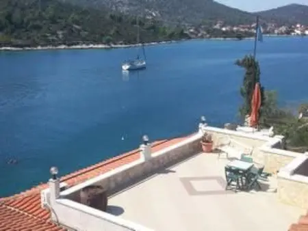 mit Balkon in der zweiten Etage, Appartement 4 personnes à Vinišće - Photo 21