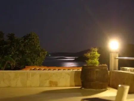 mit Balkon in der zweiten Etage, Appartement 4 personnes à Vinišće - Photo 37