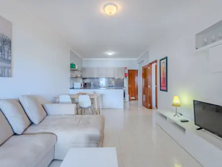 Be My Guest, Appartement 4 personnes à Porches - Photo 2