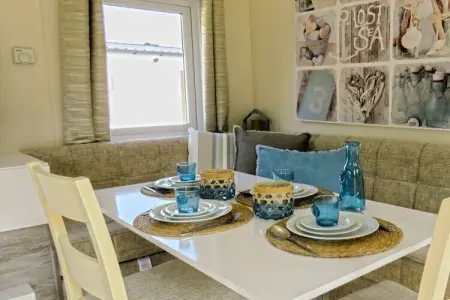 781844, Maison de vacances à Mol avec terrasse et Wi-Fi - Photo 2