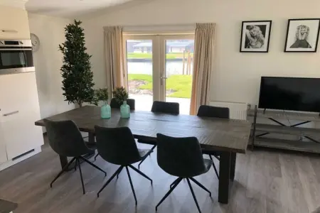 781543, Maison de vacances à Mol avec terrasse et Wi-Fi - Photo 1