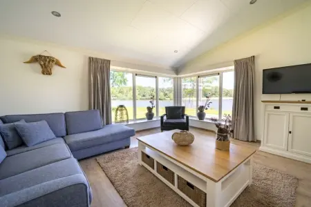 781543, Maison de vacances à Mol avec terrasse et Wi-Fi - Photo 5