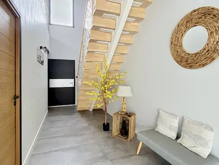Villa contemporaine avec piscine et vue montagne - Photo 5