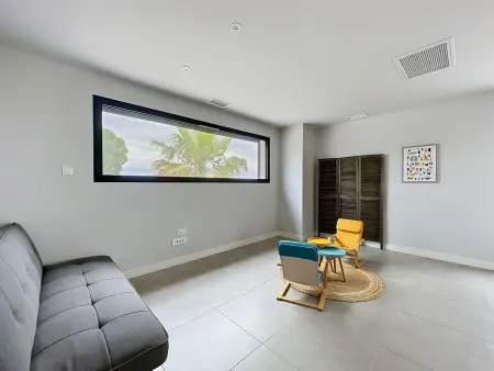 Villa contemporaine avec piscine et vue montagne - Photo 9