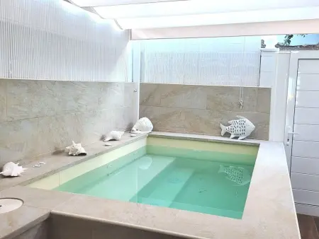 Modernes Luxus-Haus mit phantastischem Meerblick, beheizter Pool und WIFI - Photo 20
