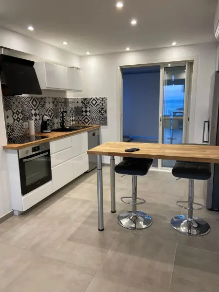 Appartement à Six-Fours-les-Plages 56 m² avec vue sur la mer - Photo 2