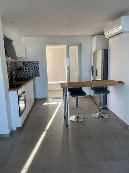 Appartement à Six-Fours-les-Plages 56 m² avec vue sur la mer - Photo 3