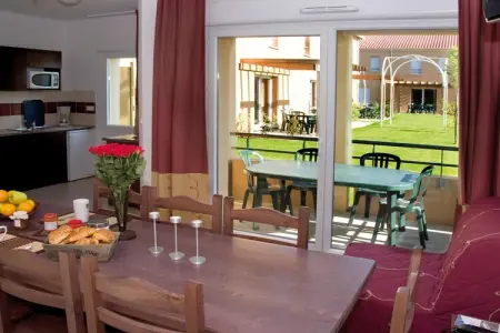 Le Clos des Vignes 2-Room Apartment 4 pax OTA, Retraite bien-être confortable avec balcon - Photo 10