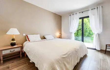 Luxueuse Villa avec piscine, Maison 12 personnes à Saint Laurent de la Pr - Photo 7