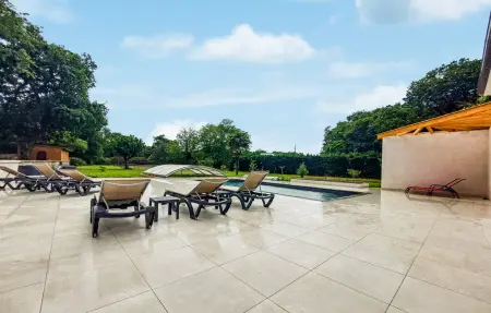 Luxueuse Villa avec piscine, Maison 12 personnes à Saint Laurent de la Pr - Photo 9