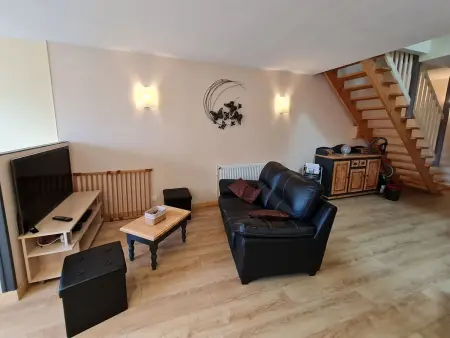 Gîte familial calme à Vacqueville, proche commerces et lac, adapté enfants et animaux acceptés - Photo 1