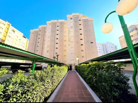 Appartement, clim, animaux OK - 4 pers. à Playa de Gandia - Photo 23