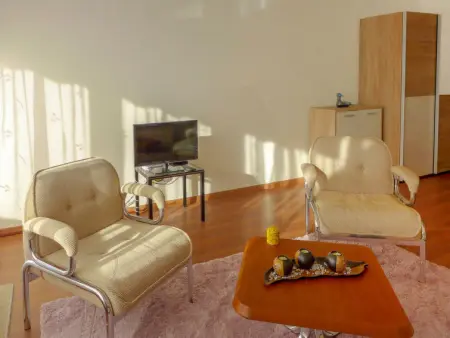 Eperon B 22, Appartement 2 personnes à Crans Montana - Photo 9