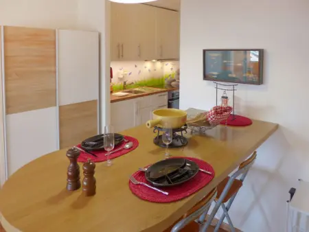 Eperon B 22, Appartement 2 personnes à Crans Montana - Photo 11