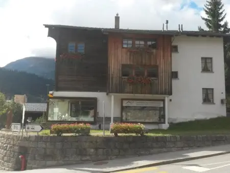 ABC Ferienwohnung 3 1. OG Nord-Ost, Appartement 5 personnes à Fiesch - Photo 2